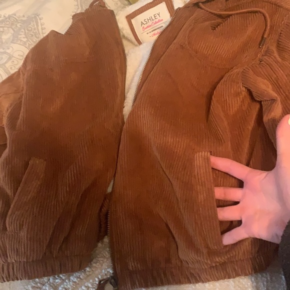 CROPPED CORDUROY BOMBER JACKET - Picture 7 of 8